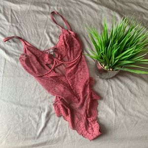 VS Embroidered Cutout Teddy